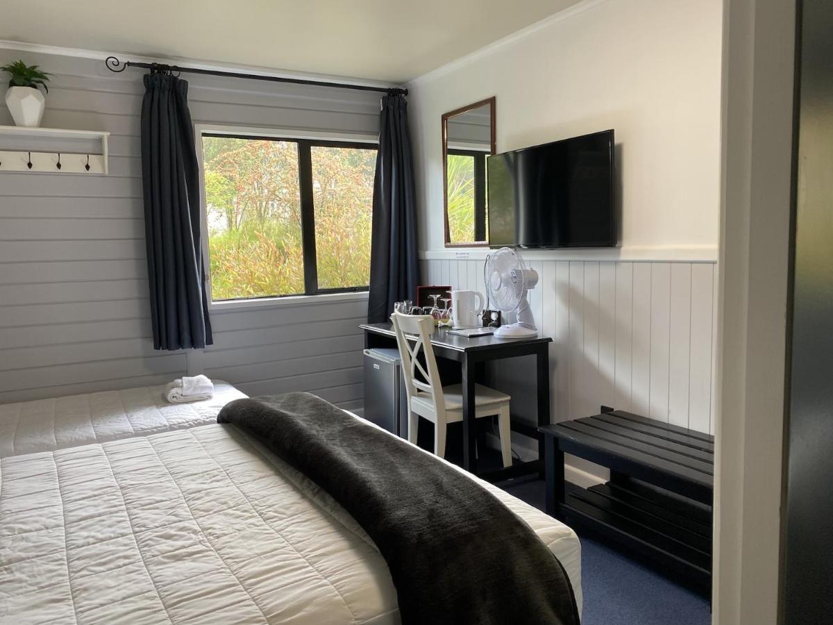 Lakefront Lodge Lac Taupo Extérieur photo